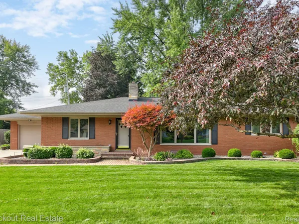 635 Heine St, Frankenmuth, MI 48734