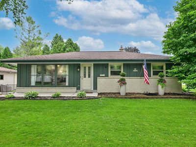 N93W17169 Grand AVENUE, Menomonee Falls, WI, 53051