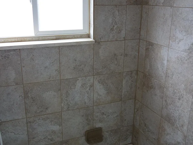 2nd Full Bathroom