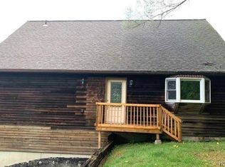 9 Stone Ave, Millerton, NY 12546