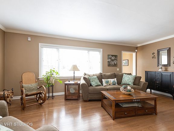 2nd image of 2929 W Bonnie Brook Ln