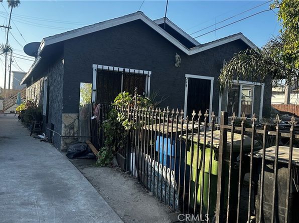 los-angeles-california-440808859 picture