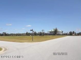 835 Cannonsgate Dr, Newport, NC 28570
