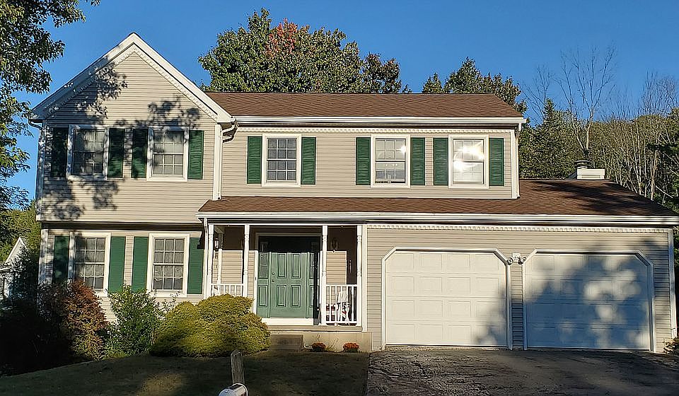 1st image of 876 Rosewood Ter