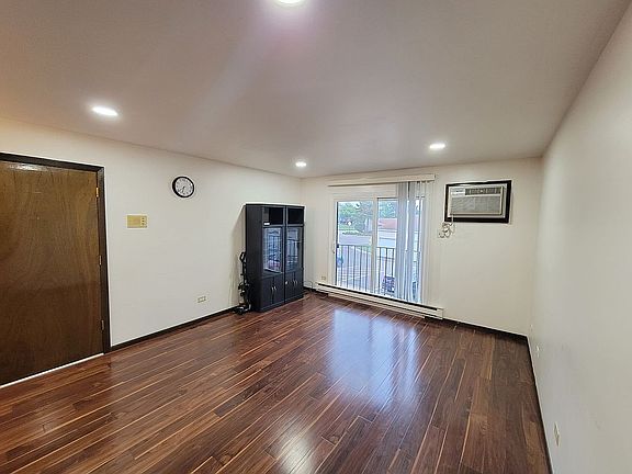 2nd image of 181 N Waters Edge Dr APT 201