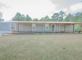 2071 Marvin Chapel Rd, Carrollton, AL 35447