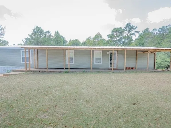 2071 Marvin Chapel Rd, Carrollton, AL 35447