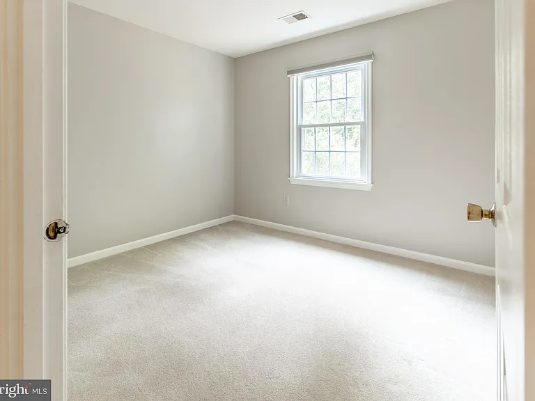 8020 Bethelen Woods Ln — Photo 19