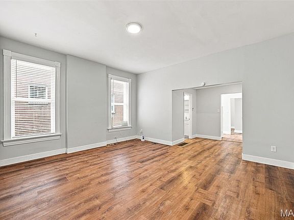 4th image of 3437-39 Dunnica Ave