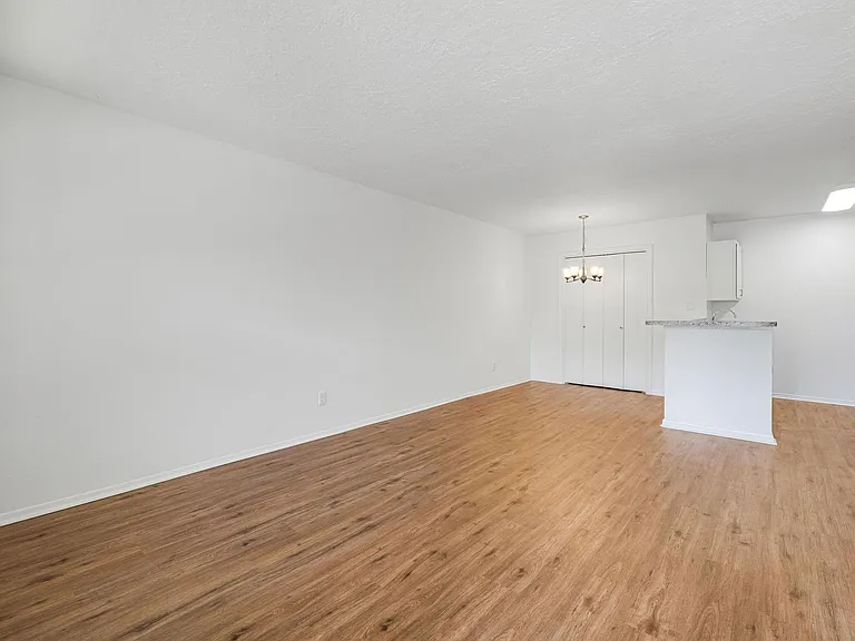 3224 Timmons Ln #128 — Photo 5