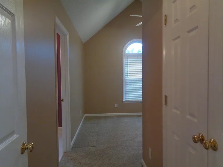 1400 Squire Ridge Dr — Photo 10