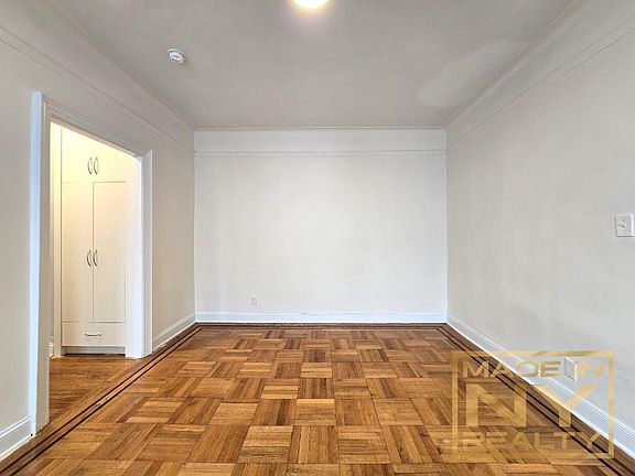 4th image of 31-49 29th St #D7