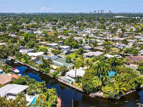 2637 Okeechobee Lane, Fort Lauderdale, FL 33312