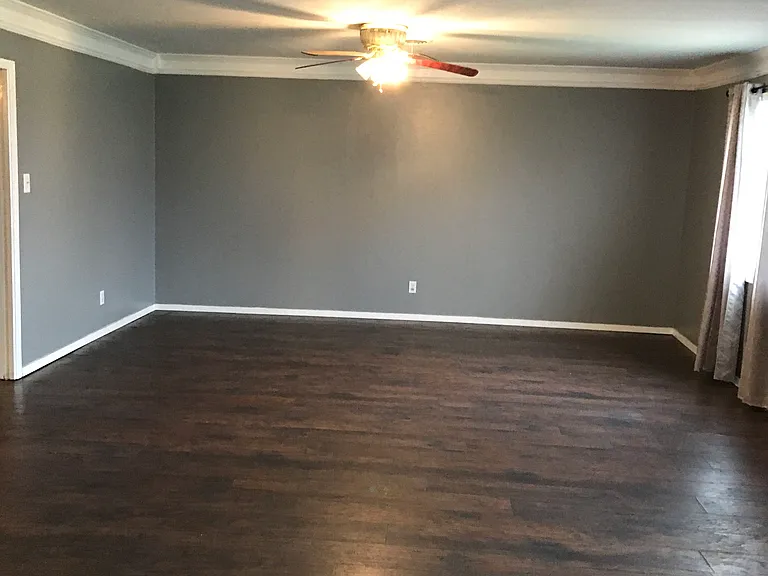 5009 Strummer Dr — Photo 6