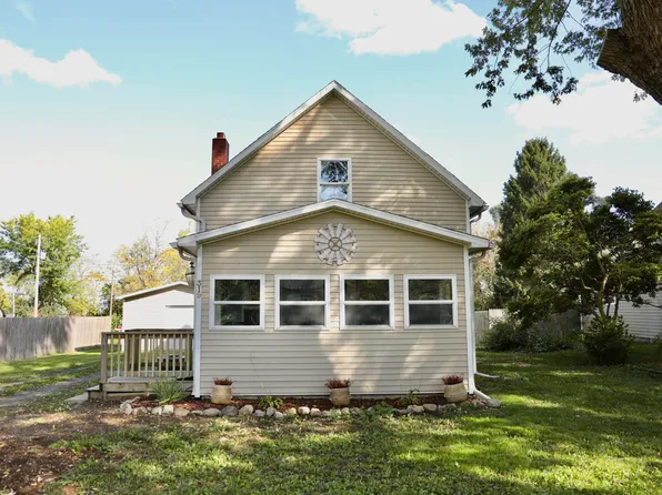 319 Potter St, Cement City, MI 49233