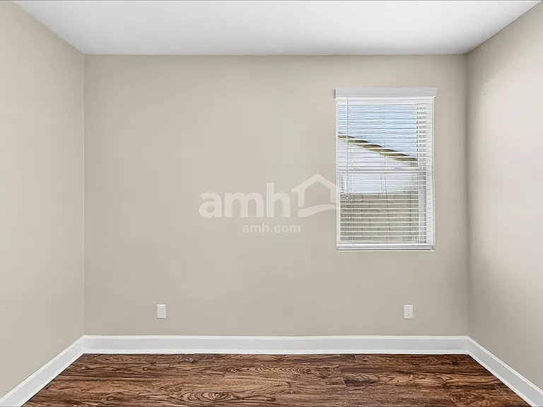 18264 W Thunderhill Pl — Photo 15