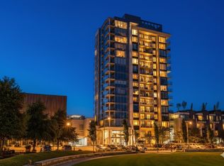 1471 Hunter St #1304, North Vancouver, BC