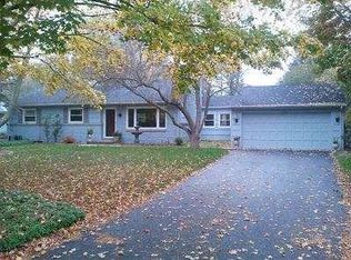 5208 Park Pl, Racine, WI 53402