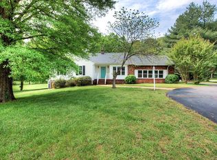 560 Fords Rd, Manakin Sabot, VA 23103