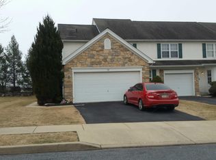 176 Park Ridge Dr, Easton, PA 18040