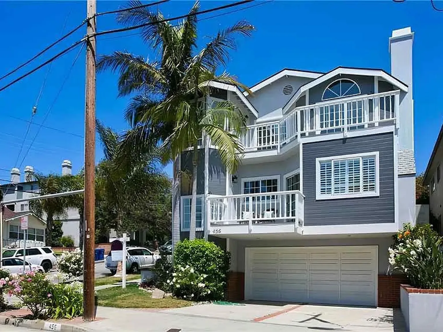 3 bed, 2.5 bath, 1900 sqft, $6,995 — Photo 2