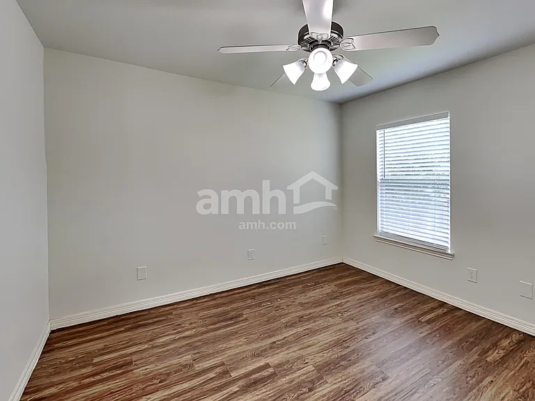 26949 Carriage Manor Ln — Photo 20