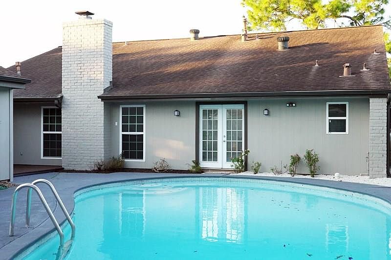 1st image of 12247 Briar Forest Dr