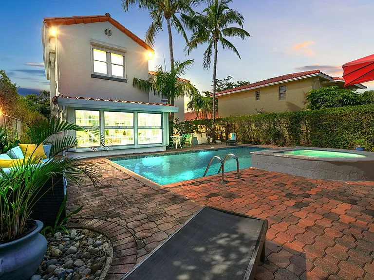 414 Lake Shore Dr #2-ID1326850P — Photo 9