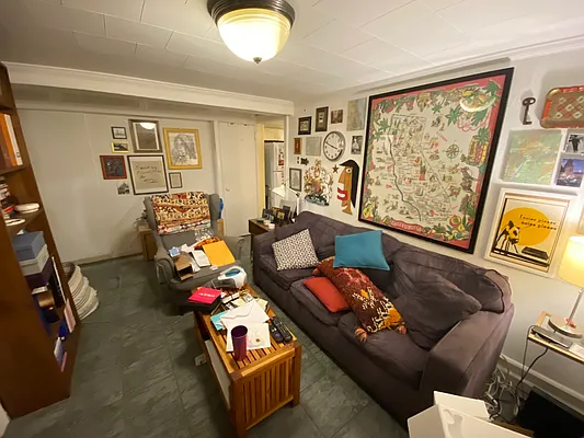 Rented by Voro, LLC | media 4