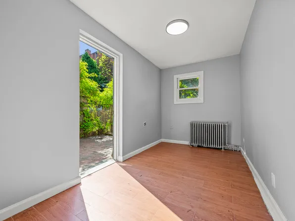 490 Decatur Street image 9 of 38