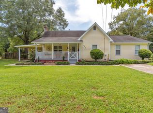 878 Jackson St, Locust Grove, GA 30248
