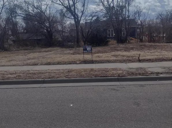 405 E Dakota Ave, Pierre, SD 57501