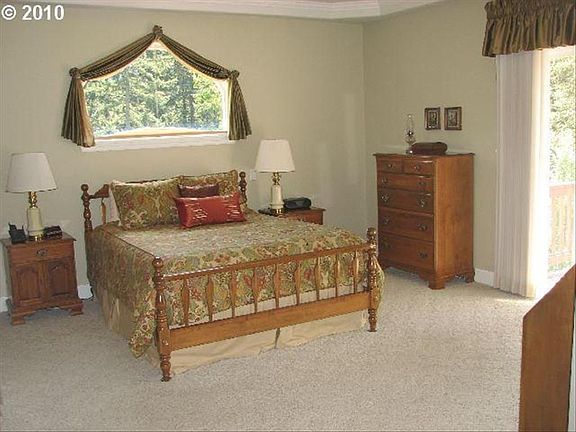 Main level Master Suite