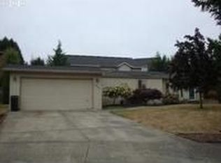 1643 NW Madrona Ct, McMinnville, OR 97128