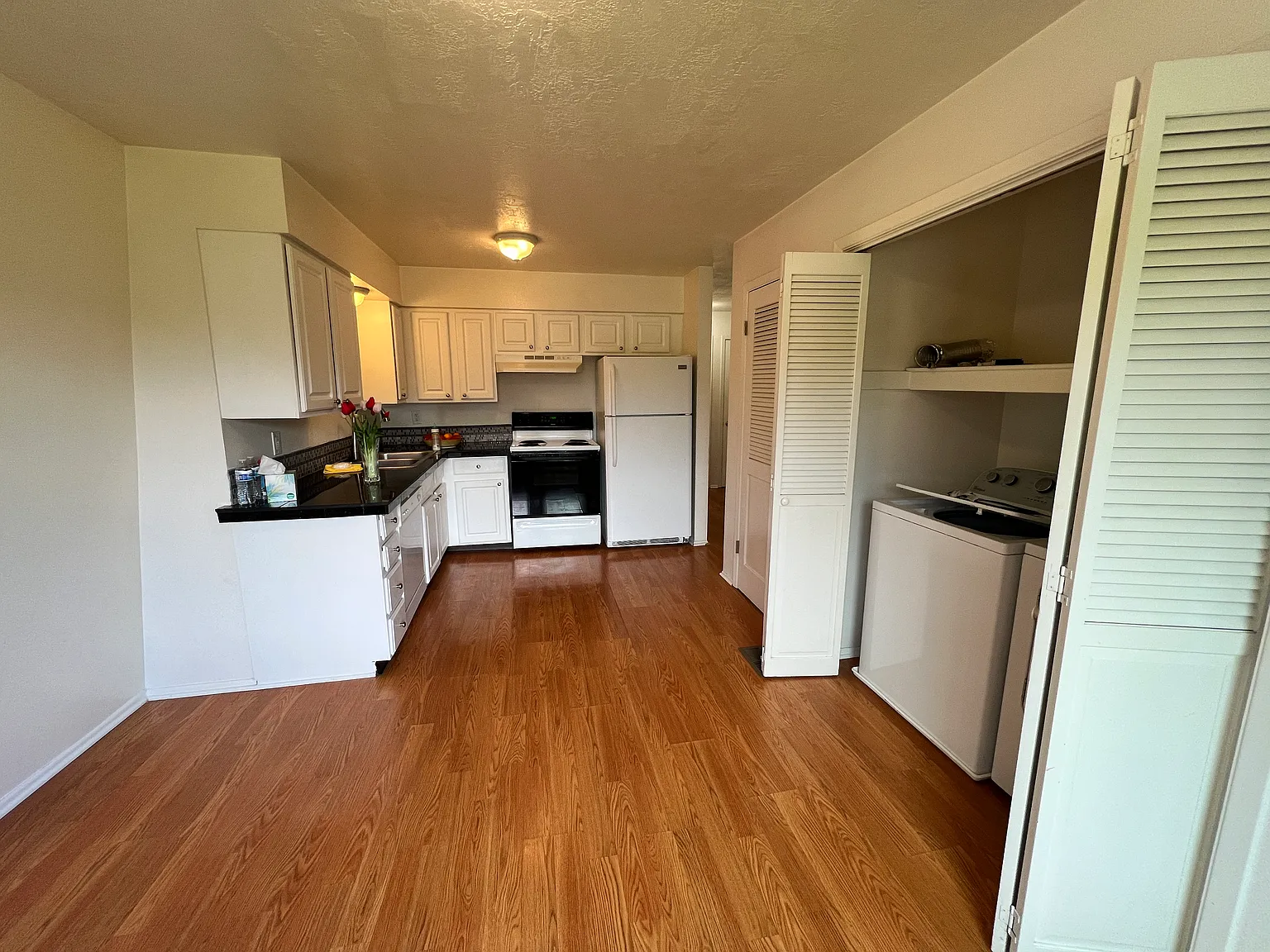 Building B - Harmony Apartments — Photo 2