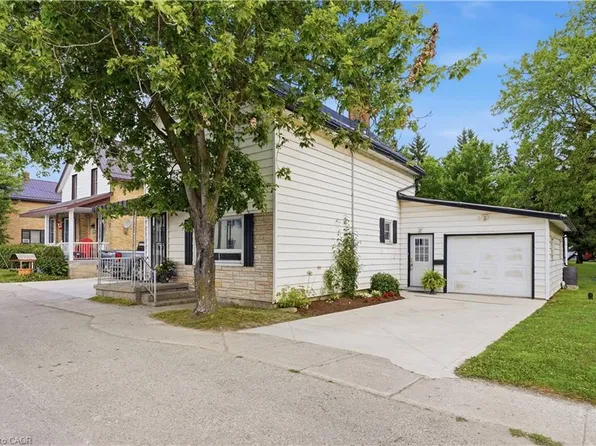 4444 Perth St #72, Perth East, ON N0K 1R0
