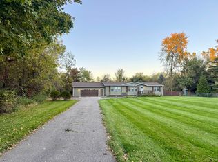 10213 Bath Rd, Byron, MI 48418