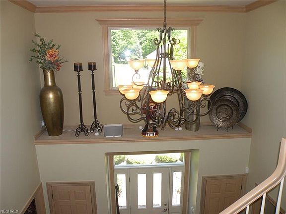 3rd image of 8540 Reserve Ct
