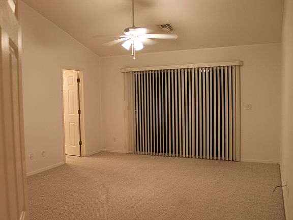 4th image of 1921 E Club House Cv