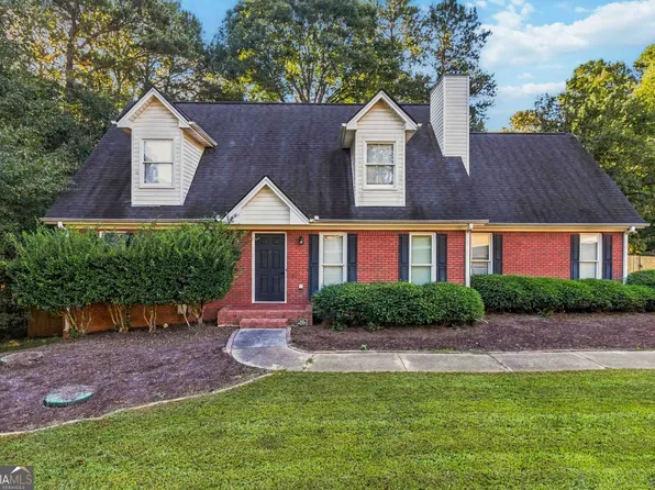 3014 Spring Ct, Loganville, GA 30052