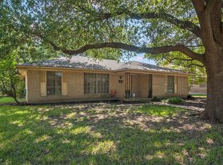 1752 Mapleton Dr, Dallas, TX 75228