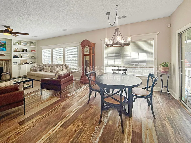 578 Carters Grove Rd — Photo 12