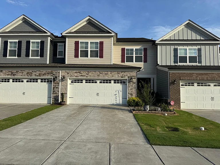 929 Haybeck Ln — Photo 21