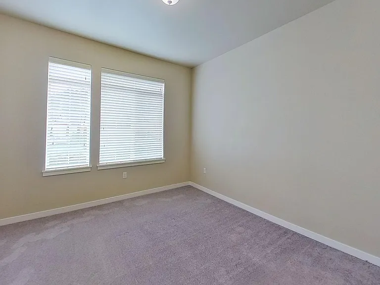 5006 4th Way SW #101 — Photo 13