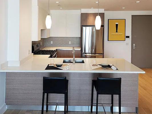 Rented by Modern Spaces | media 3