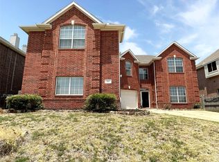 1617 Buena Vista Dr, Denton, TX 76210