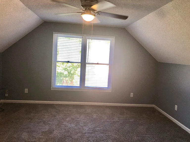 8358 Trinity Rd — Photo 29