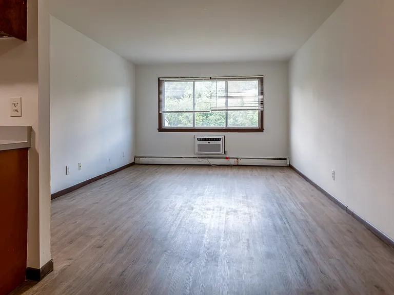 2505 Monterey Dr #2 — Photo 1