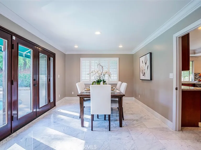 27061 Esward Dr — Photo 6
