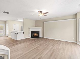 4901 Robinson Square Dr NW, Acworth, GA 30101